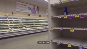 فوتیج قفسه های خالی فروشگاه Empty Grocery Store Shelves