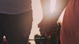 فوتیج زوج عاشق دست در دست Romantic Couple Holding Hands